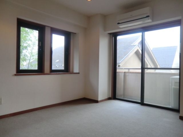 その他部屋・スペース　角部屋の洋室
