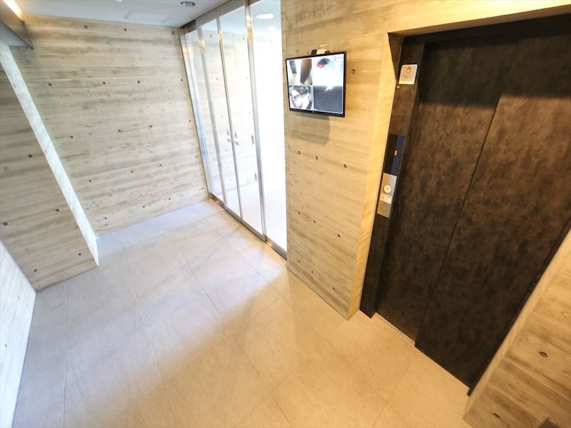 ＪＲ東海道本線 尾頭橋駅 徒歩2分 13階建 築7年の外観写真