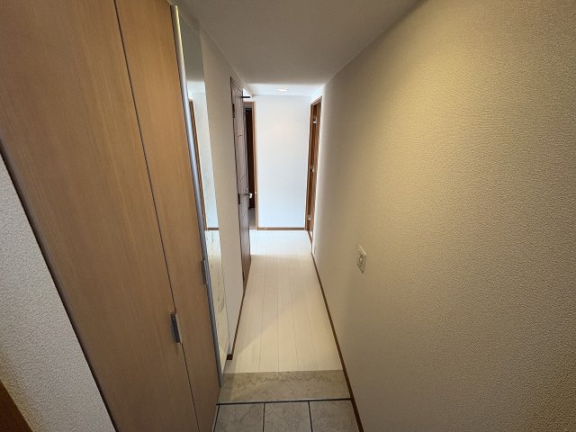 玄関　落ち着いた玄関です