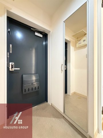 エルブ新大阪の玄関写真