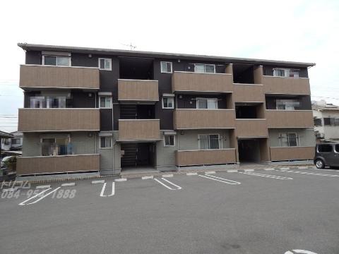 建物外観　外観写真（昼）