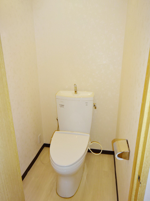 ハイライフ山下町のトイレ写真