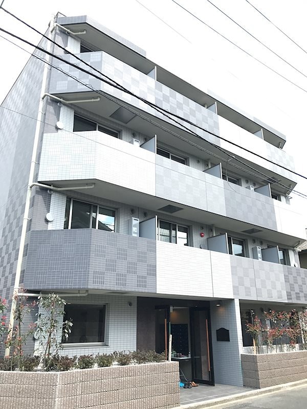 メインステージ新宿中井の外観写真