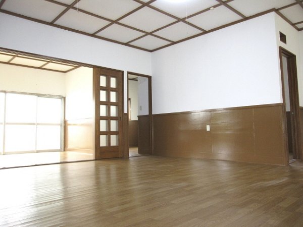 居室・リビング　同物件別部屋参考写真です