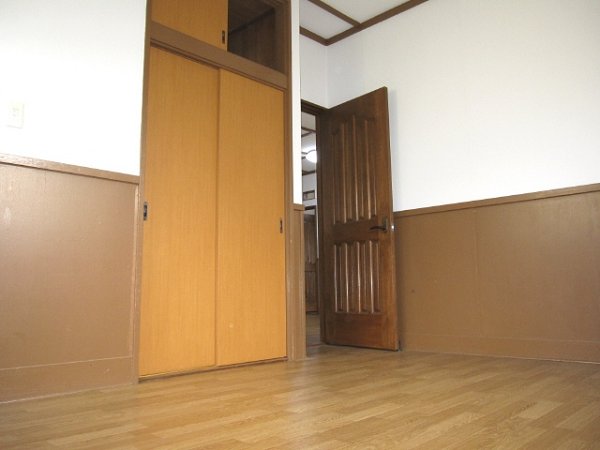 収納　同物件別部屋参考写真です