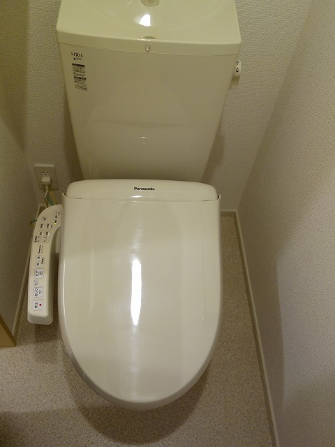トイレ　図面と現状に相違がある場合には現状を優先