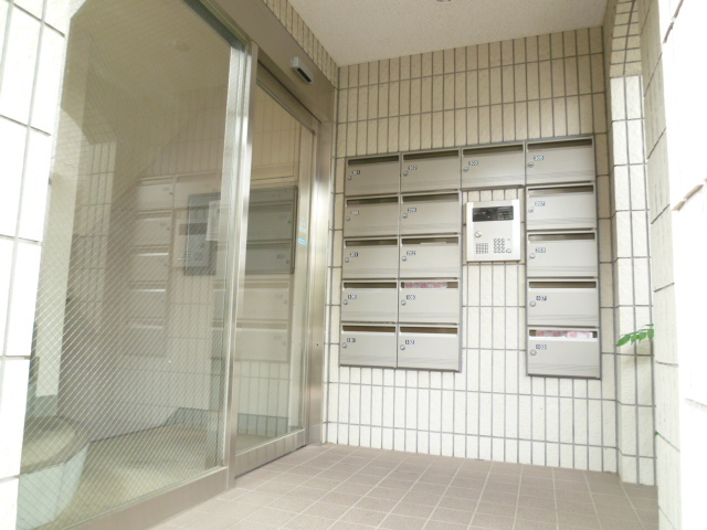 エントランス　★建物入り口★