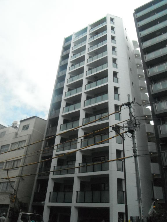 千代田区神田佐久間町のマンションの建物外観