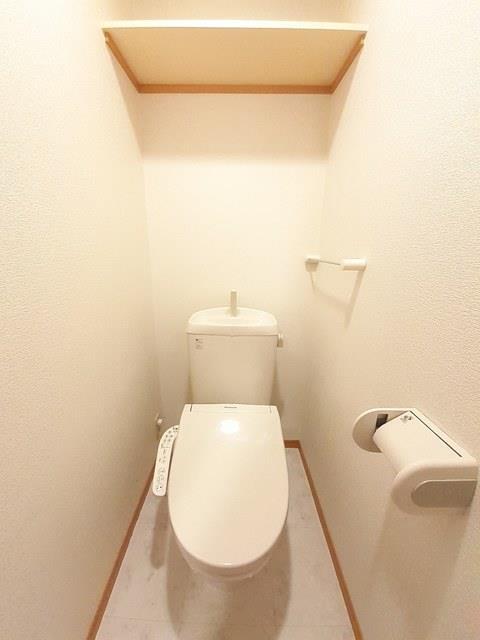 【山口市小郡新町のアパートのトイレ】