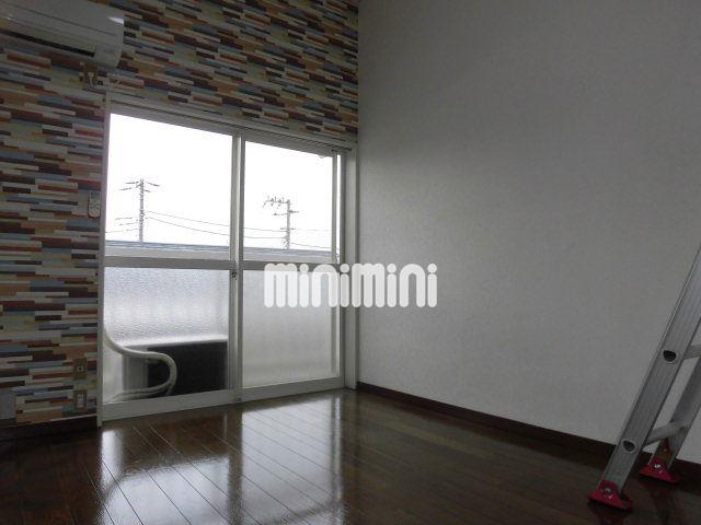 居室・リビング　広々スペースになります。