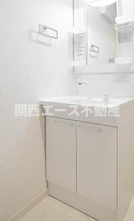 【シャーメゾンRefinarの洗面設備】