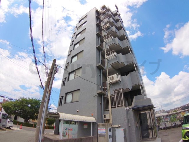 兵庫県伊丹市昆陽東６（マンション）の賃貸物件の外観