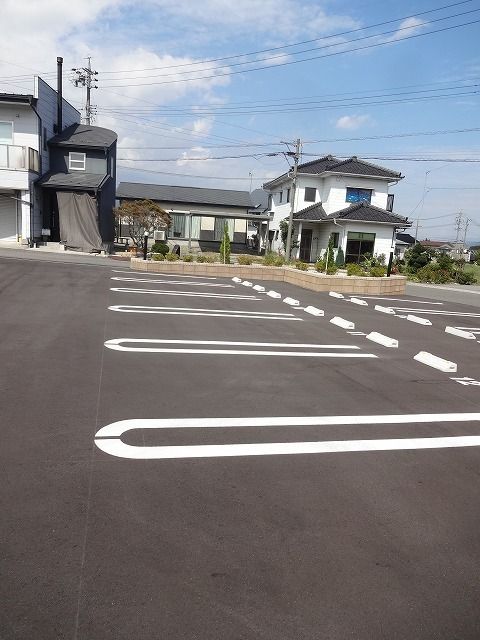 【エトワール福水Ａの駐車場】