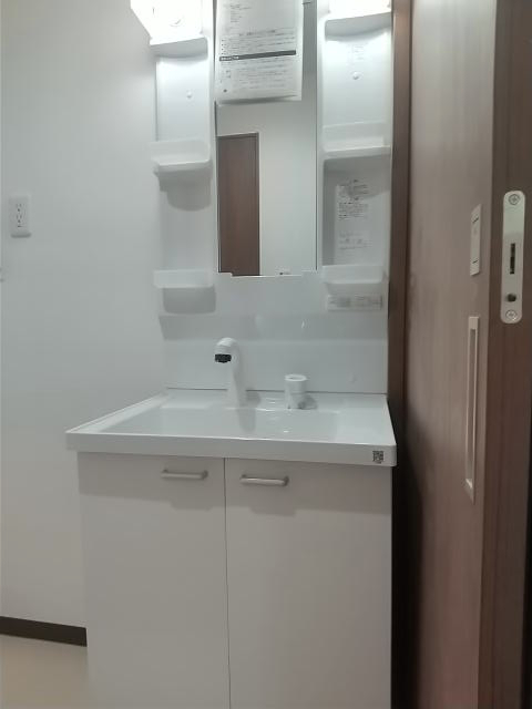 洗面設備　同仕様