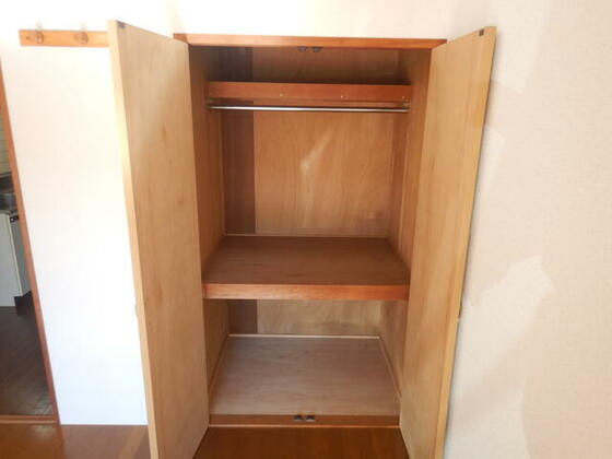 収納　居室クローゼット