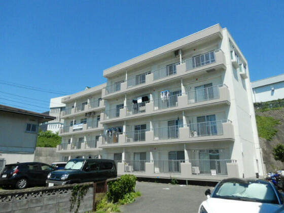 建物外観　日当りの良いマンションです♪