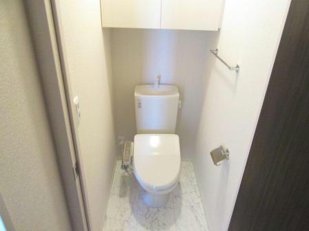 トイレ　同型タイプ