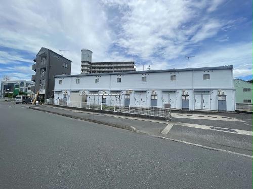 建物外観　落ち着いた雰囲気の外観