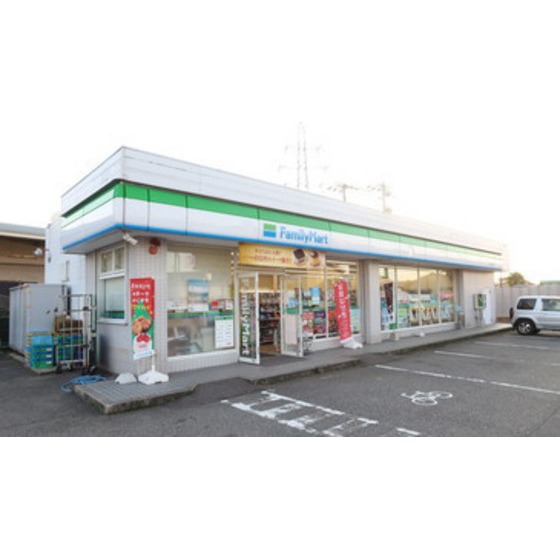 コンビニ　ファミリーマート金沢上安原店（コンビニ）まで471m