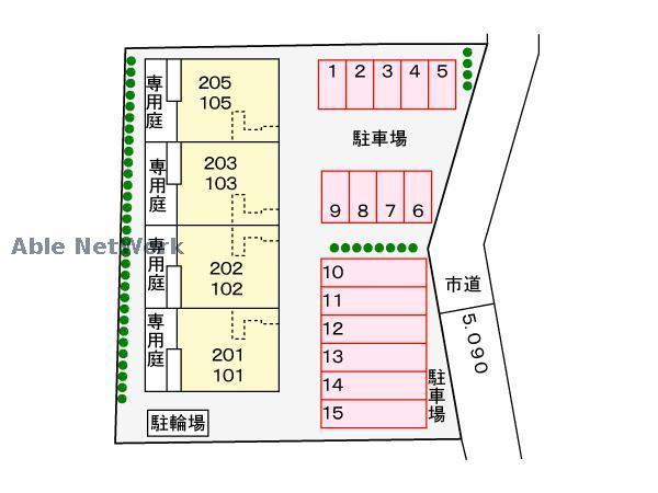 駐車場　駐車場
