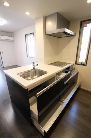 Grand・Lead_内装_1