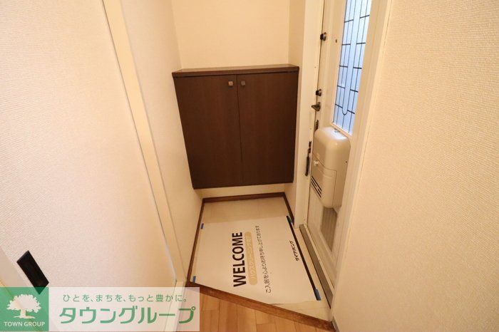 玄関　お問合せはタウンハウジングまで！※現地待合わせ相談可能