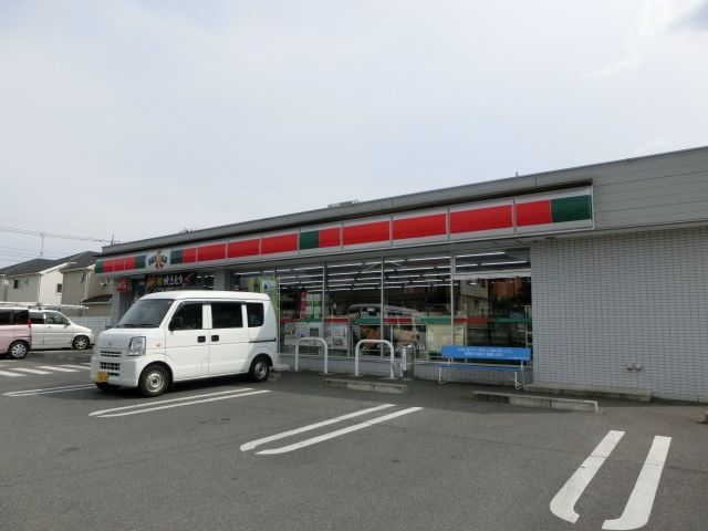 コンビニ　サンクス（コンビニ）まで965m