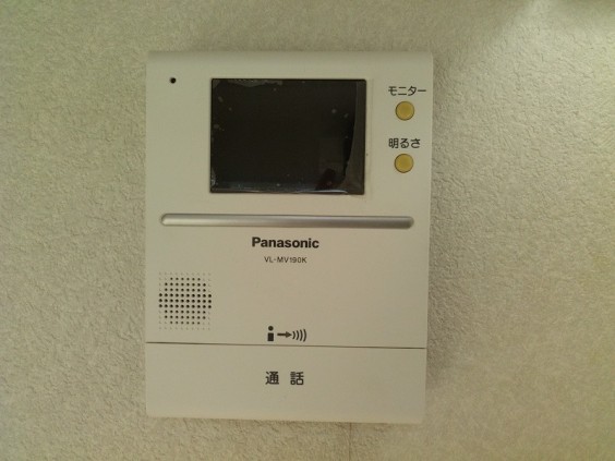 セキュリティ　モニター付きインターホン