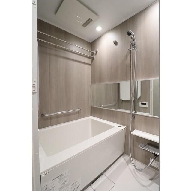 バス・シャワールーム　お風呂で日々の疲れを落としましょう