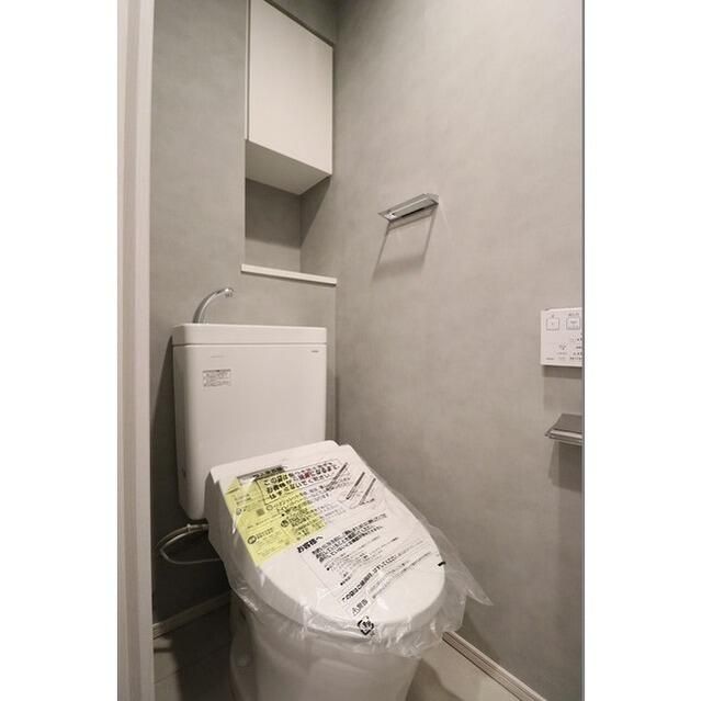 トイレ　落ち着いたトイレです