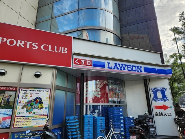 コンビニ　ローソン渋谷旧山手通り店（コンビニ）まで136m