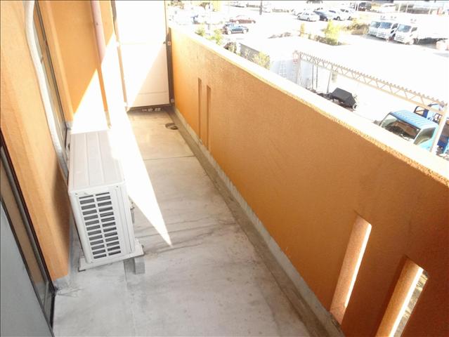 バルコニー　ベランダ