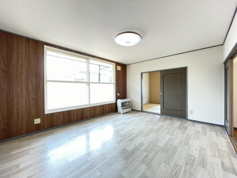 居室・リビング　リビング１