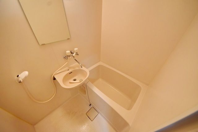 バス・シャワールーム　★お部屋探しはタウンハウジング稲田堤店まで★