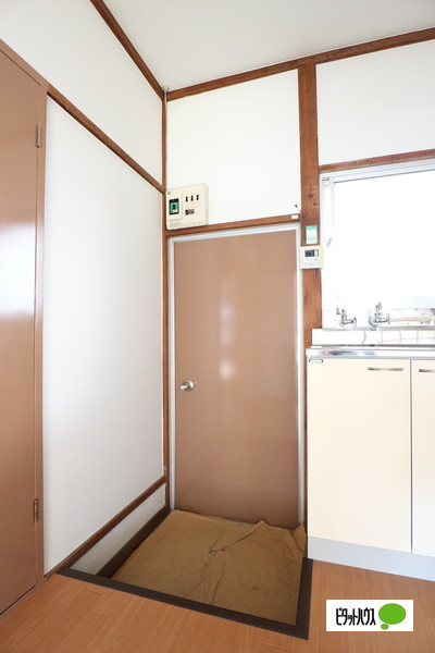 玄関　※他の部屋参考写真