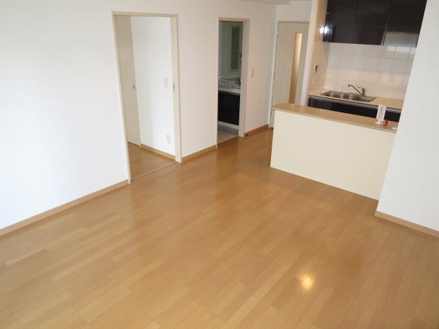 居室・リビング　別部屋参考写真