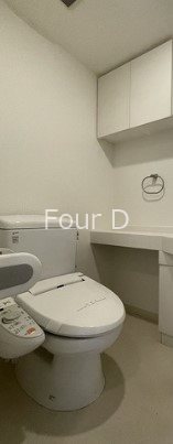 トイレ　《見学予約受付中》九段下駅徒歩１分のハイグレードマンション！