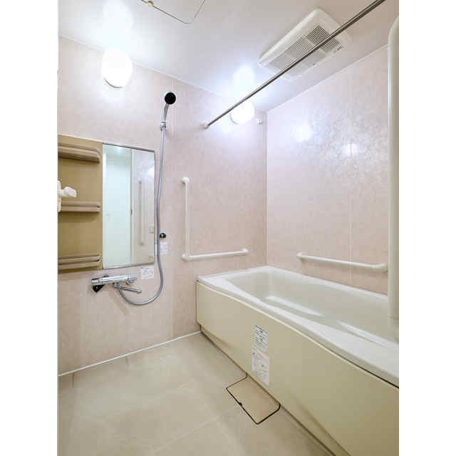 バス・シャワールーム