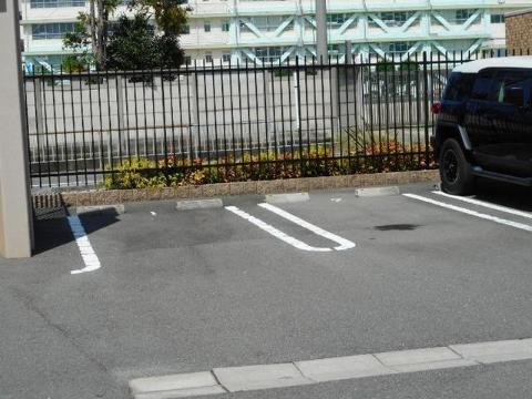 その他共有部分　駐車場