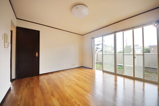 居室・リビング　★見学希望等はタウンハウジング神奈川までお気軽に♪★