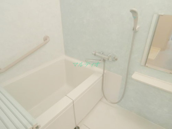 バス・シャワールーム　浴室