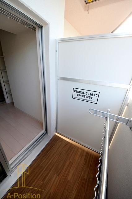 バルコニー　セレニテ梅田EST