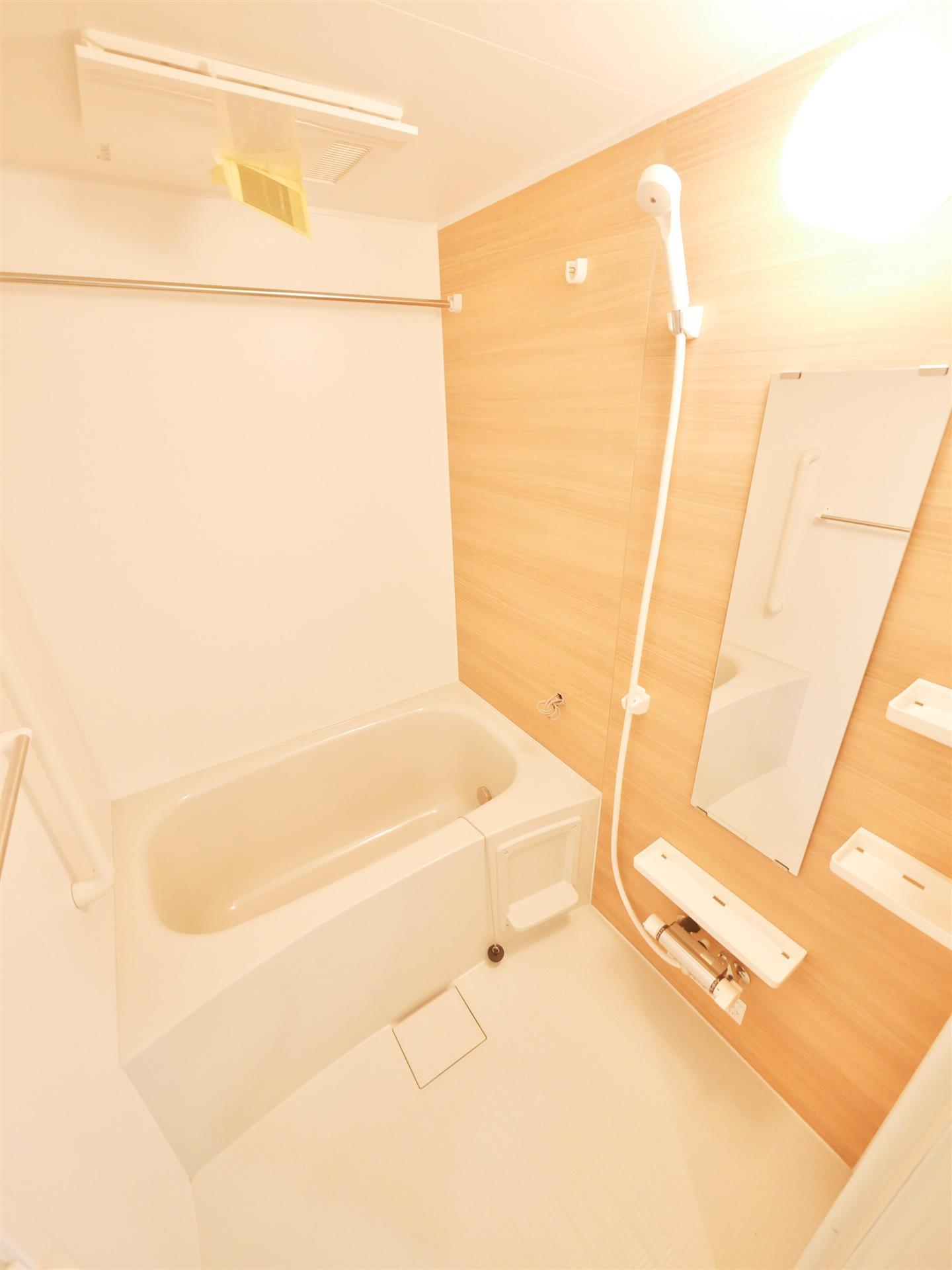 バス・シャワールーム　※201号室モデルルーム写真です※