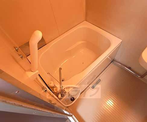 バス・シャワールーム　お風呂です。