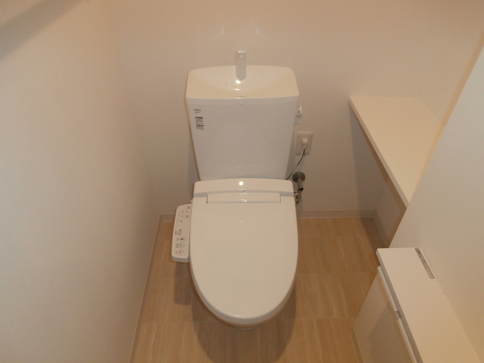 トイレ　落ち着いたトイレです