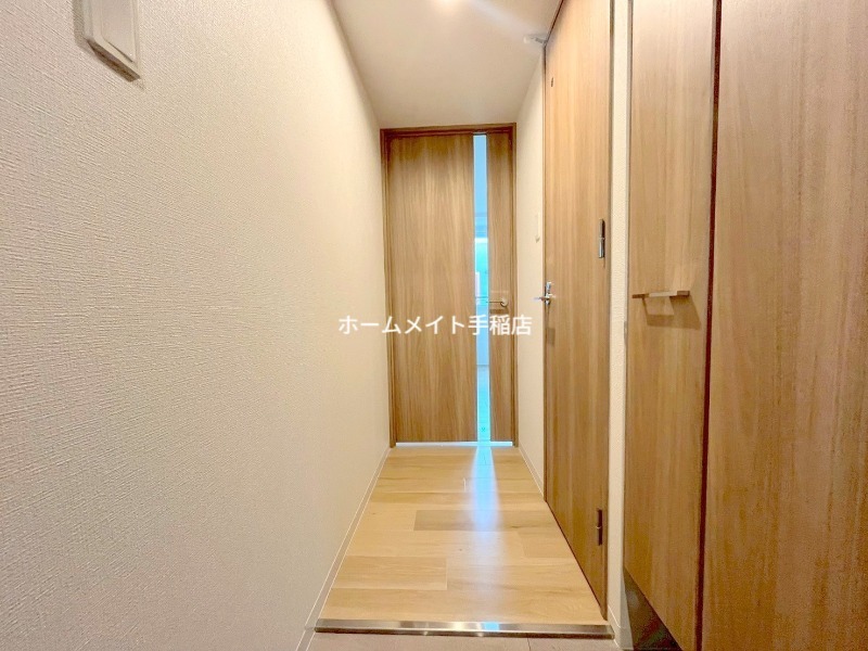 玄関　玄関スペース、シューズボックス付きです♪