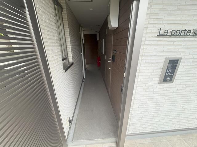 エントランス　毎日通るエントランス♪