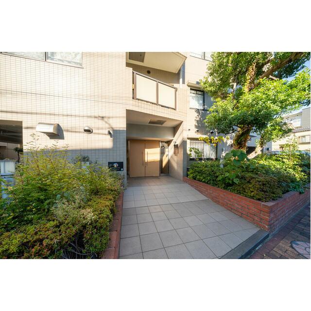 エントランス　改装予定イメージ