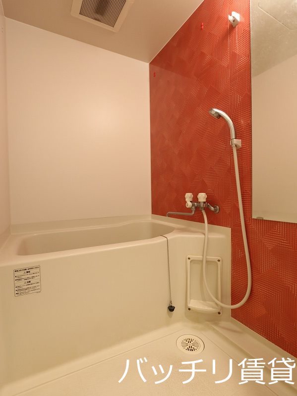 バス・シャワールーム　同型タイプの為現状優先