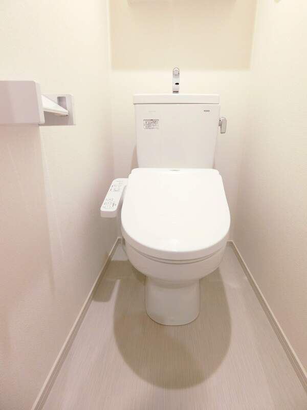 トイレ　☆温水洗浄便座☆